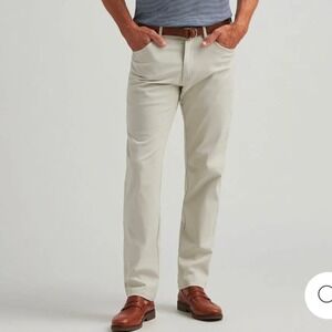 Peter Millar Men's Khaki Chinos Pants Straight Leg Casual Comfort Size 34x32